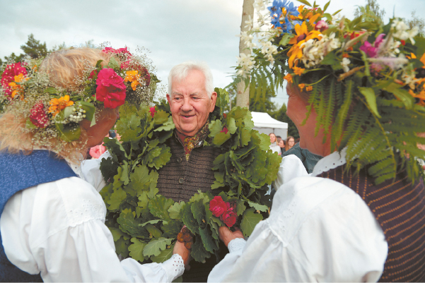 Pagerbti Jonai ir Janinos.