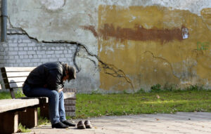 Žmogų į žalingus įpročius dažnai pastūmėja nerimas, depresija, didelė įtampa ar liūdesys.