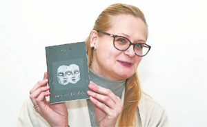 Vilma Kilinskienė gausiai susirinkusiems marijampoliečiams atskleidė skirtingus kūrybos klodus.