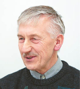 V. Šneideris: „Nemaža dalis žmonių, ypač jaunesnės kartos atstovų, gimusių ir augusių Kapsuke, pradžioje nemanė, o kai kas ir nesuprato, kodėl reikia keisti miesto pavadinimą“.