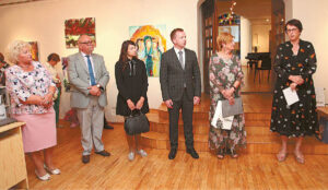 Vidos Krištolaitytės parodą pristato prof. Rasa Žukienė.