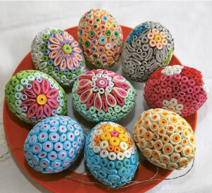 Margučiai – spalvų ir lapelių formų įvairovė.