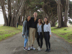 Jaunimui reikia ne tik mokytis, dirbti, bet ir linksmintis.