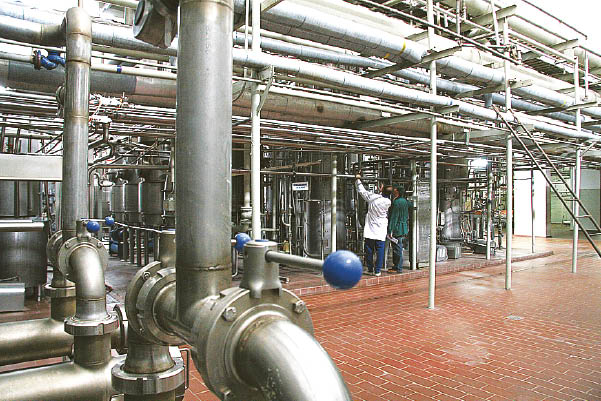 Mokslininkai sukuria naujas formules ir patobulina produktų sudėtį.