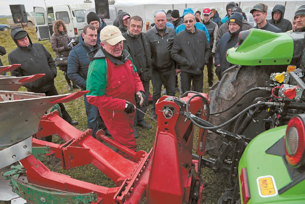 „Parama parodomiesiems projektams ir informavimo veiklai“ siekiama paremti studijų ir mokymo organizacijas bei įstaigas, kurios organizuoja mokymus, skatinančius žinių perteikimą ir inovacijas žemės ūkio, miškininkystės sektoriuose ir kaimo vietovėse. Ričardo PASILIAUSKO nuotrauka