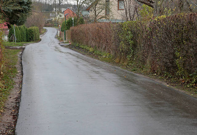 Ramunės gatvėje paklotas asfaltas palengvino soduose gyvenančiųjų būtį.