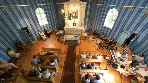 Atstatyta Antanavo koplyčia vėl tarnauja žmonėms.