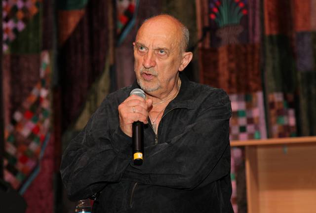 Buvusieji susitikime su Valentinu Masalskiu sakė būtų klausę jo kad ir per naktį...