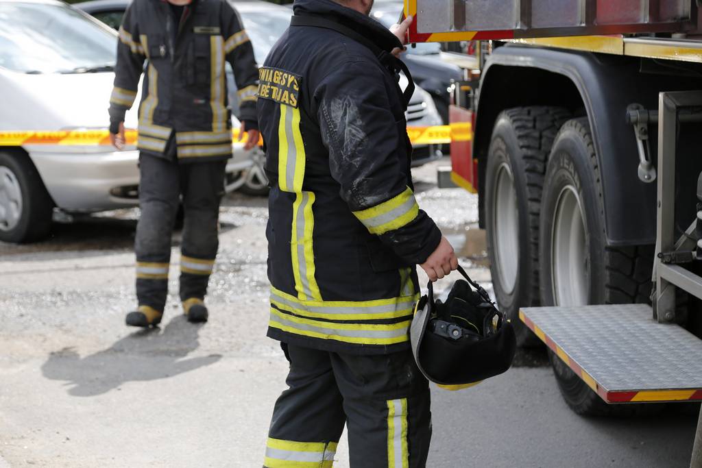 Ugniagesiai. Ričardo Pasiliausko nuotrauka.