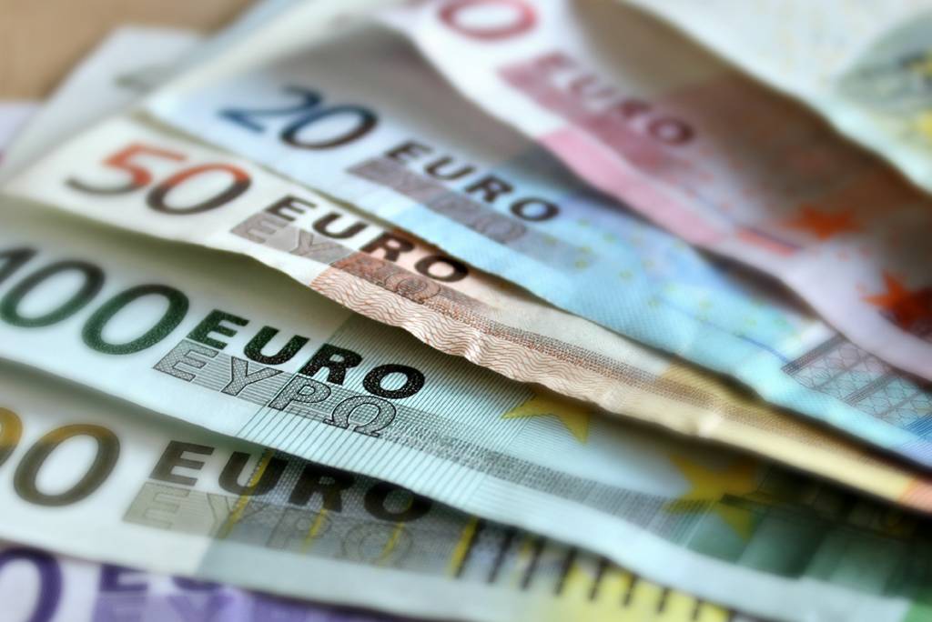 Eurai. „Retropix“ nuotrauka.