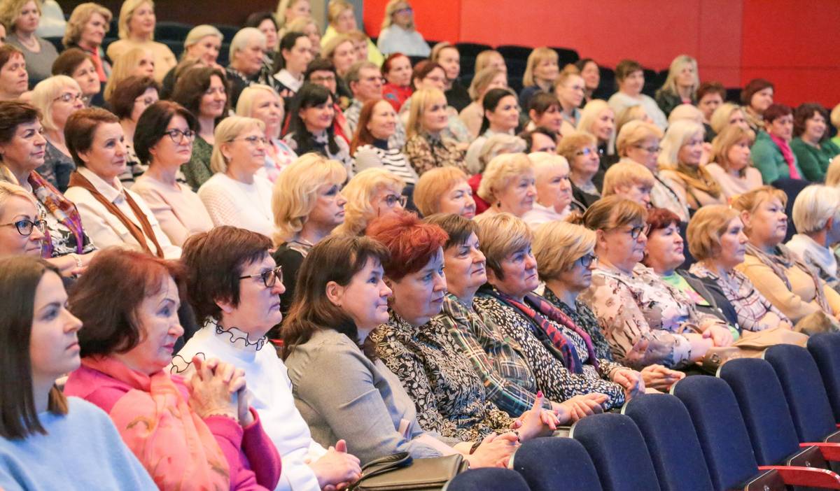 Medikų bendruomenė didžiulė.