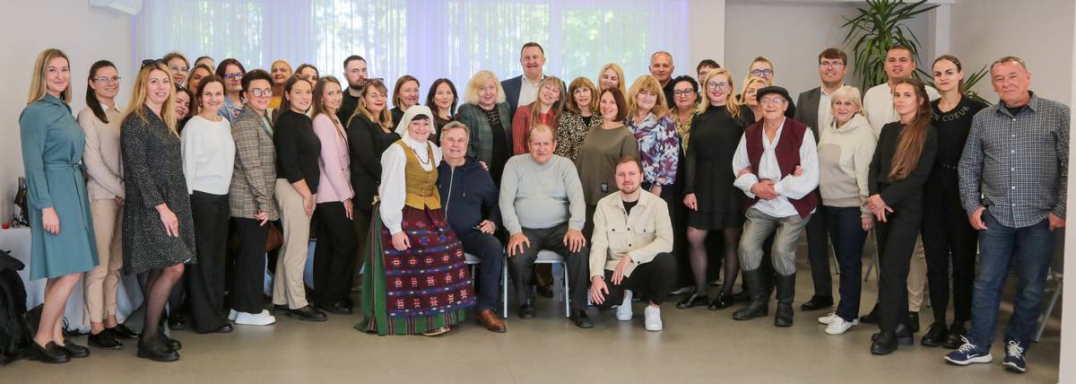  Marijampolės savivaldybės vadovai į šventinį renginį pakvietė gausų būrį žurnalistų ir komunikacijos specialistų.
