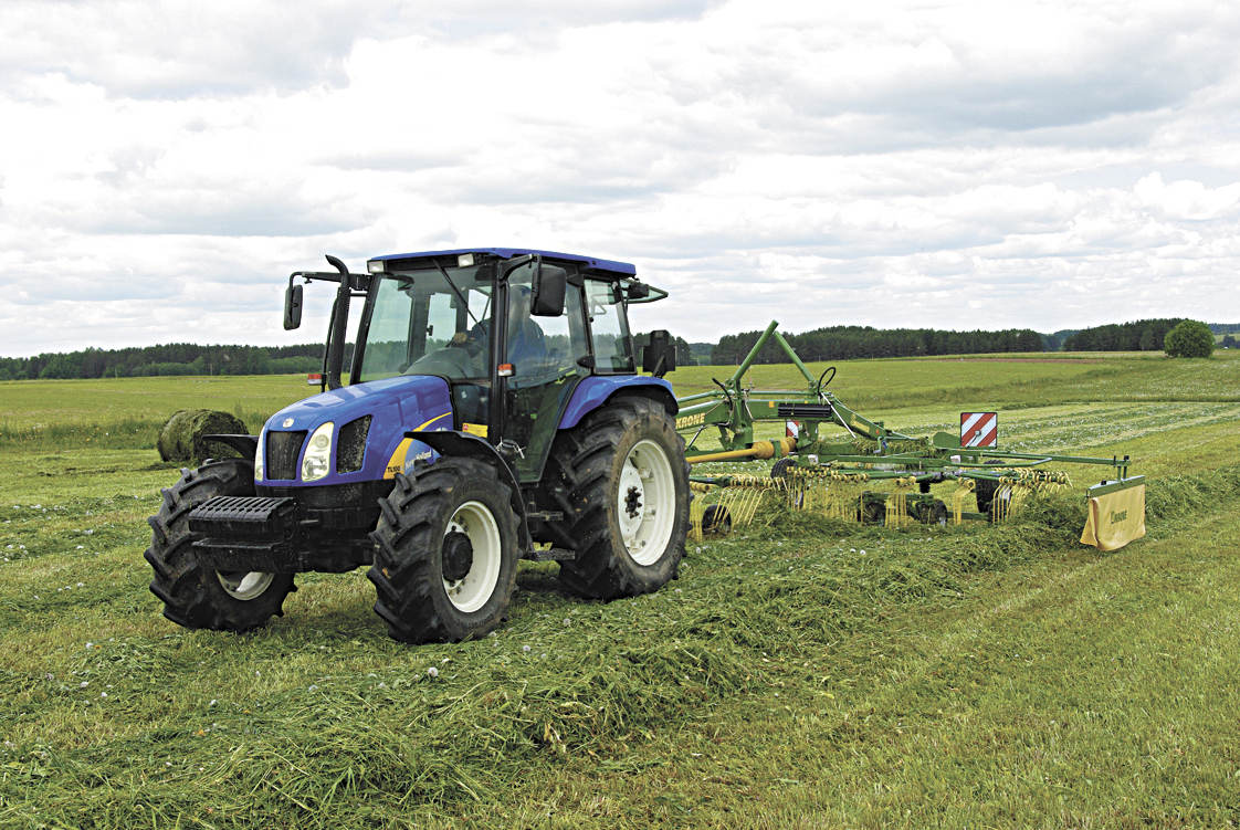 Nemažai ūkininkų paramos lėšas naudoja geresnei žemės ūkio technikai įsigyti.