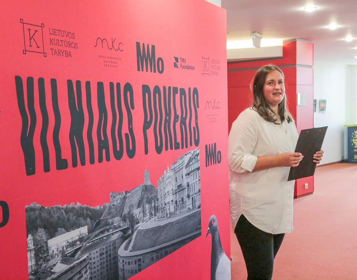 Parodos kuratorė Dovilė Barcytė kvietė įsigilinti į kiekvieno eksponato prasmę.