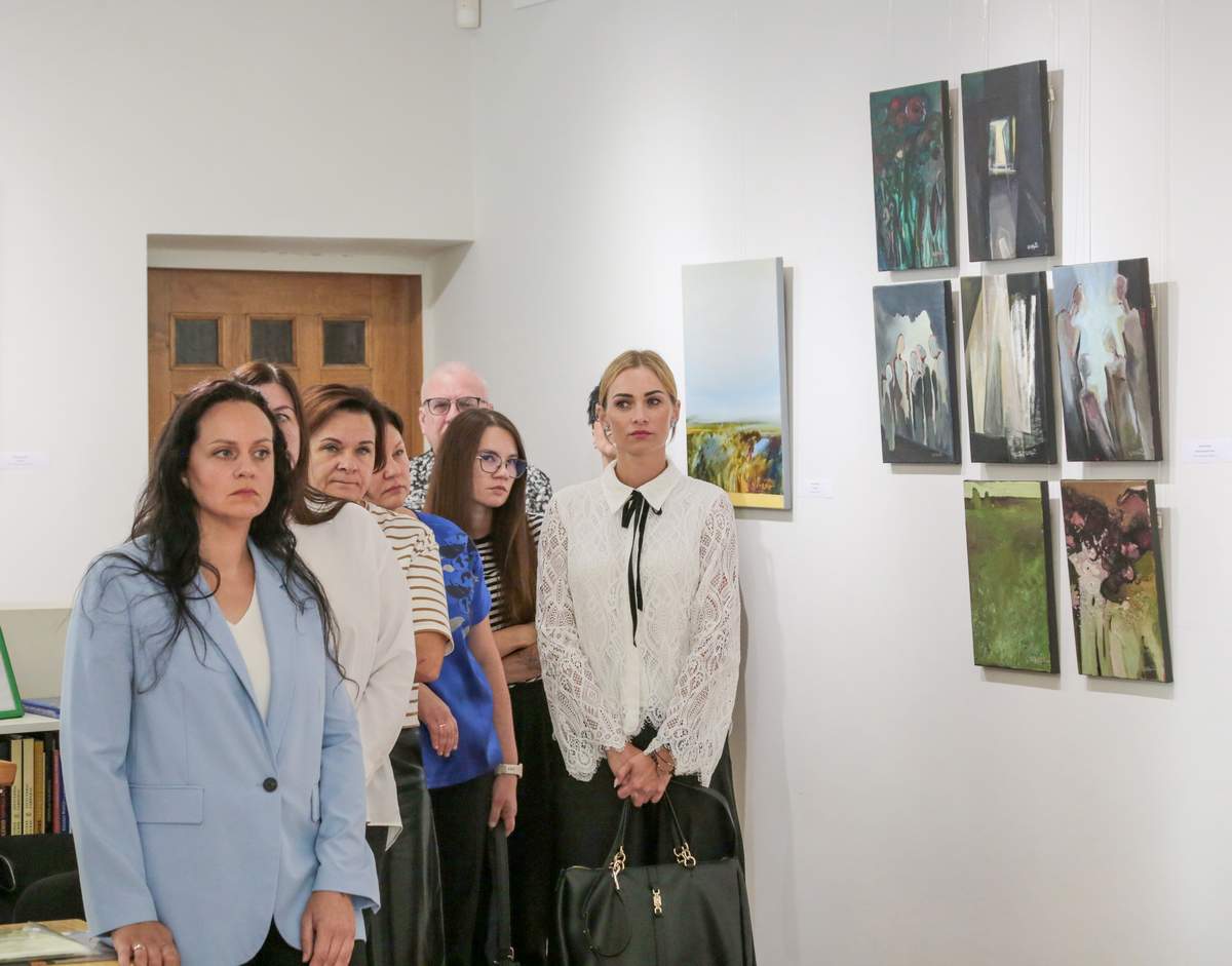 Naujoji paroda sudomino nemažai meno mylėtojų.