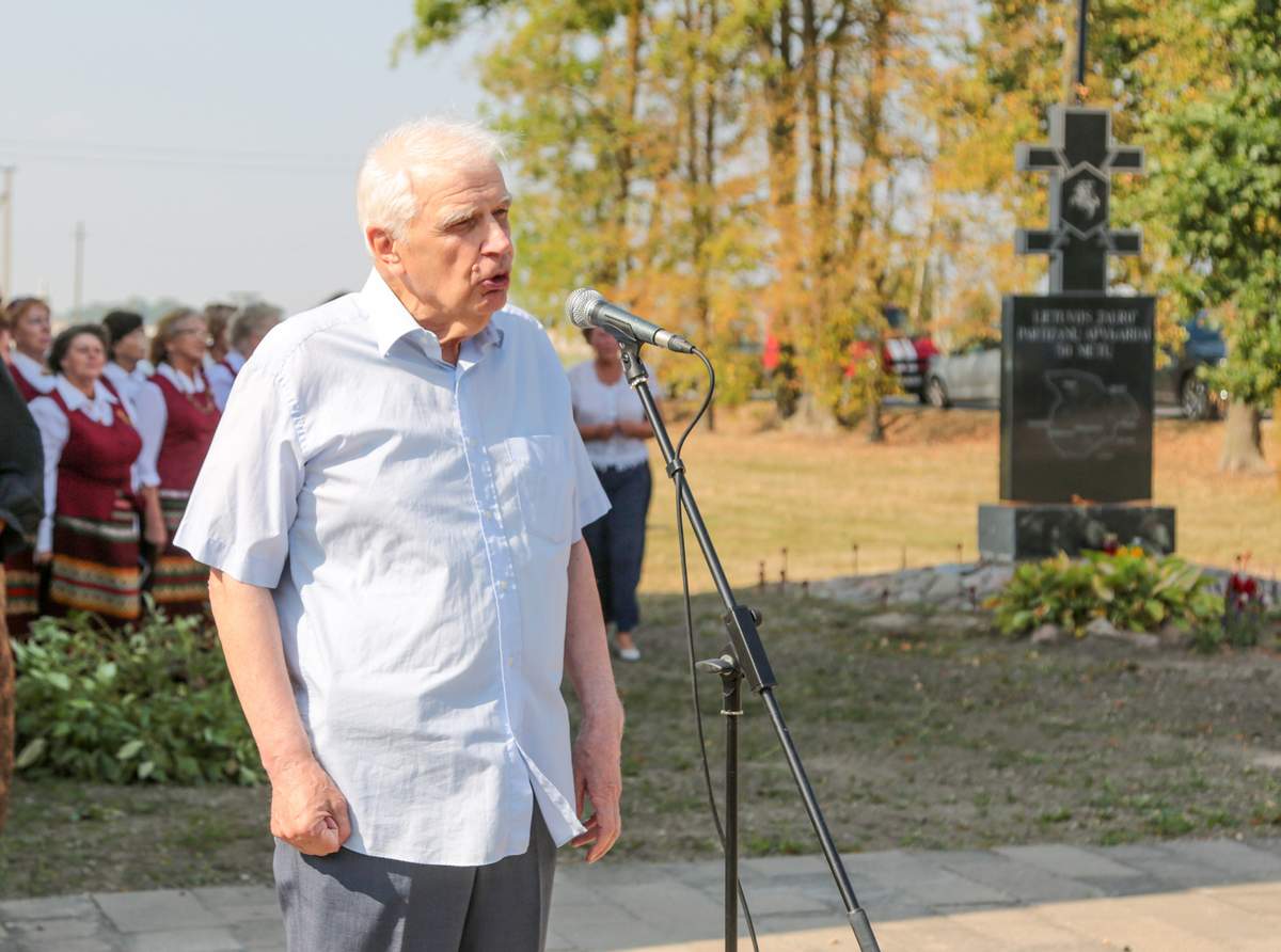 Istorikas Jonas Gustaitis priminė, kokiomis sąlygomis kūrėsi Tauro partizanų apygarda ir kokį vaidmenį ji suvaidino Lietuvos pasipriešinimo judėjime.