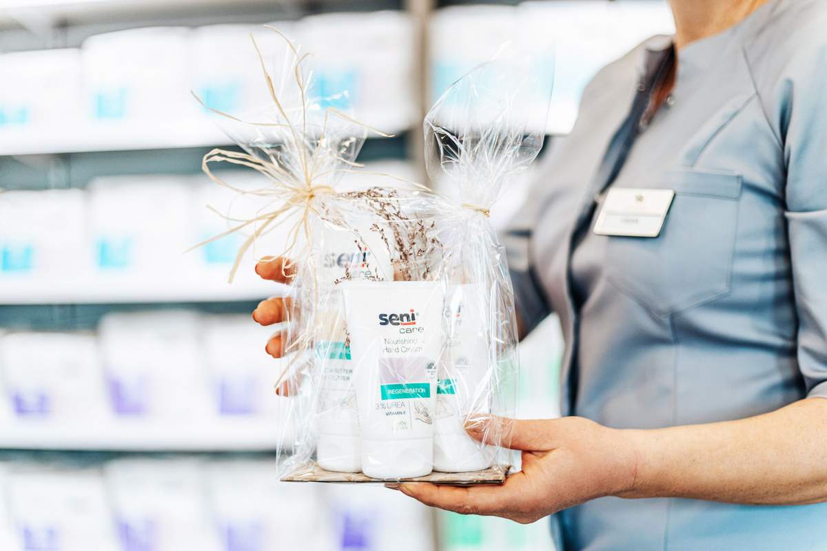 Viena iš efektyviausių odos apsaugos priemonių yra „SENI Care“ apsauginiai kremai su argininu ir cinko oksidu