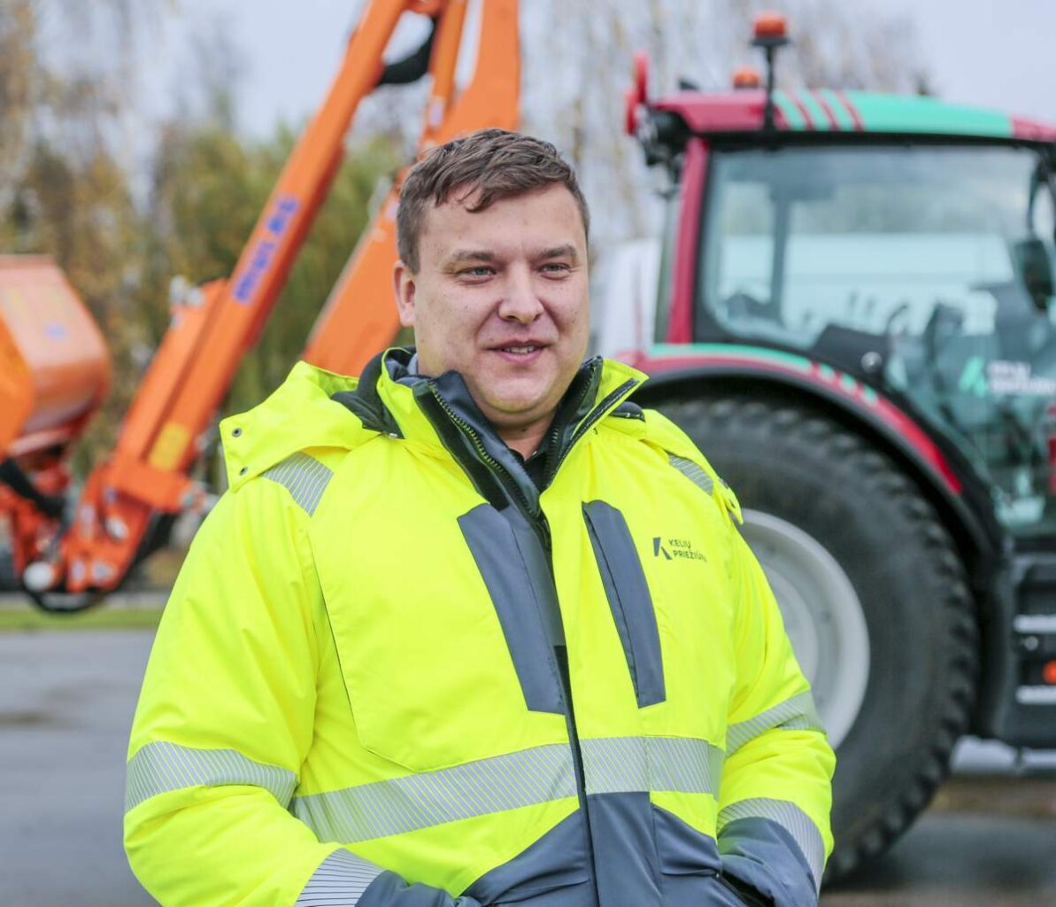 Egidijus Mockevičius ragina ir vairuotojus pasiruošti žiemai, vairuoti atidžiau.