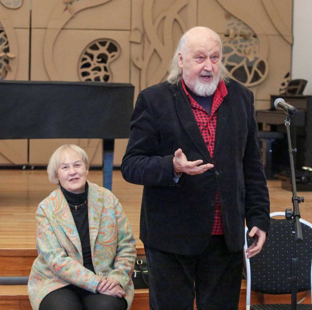 Gytis Padegimas džiaugėsi, kad knygos autorė Elvyra Markevičiūtė knygai rado puikų pavadinimą. 