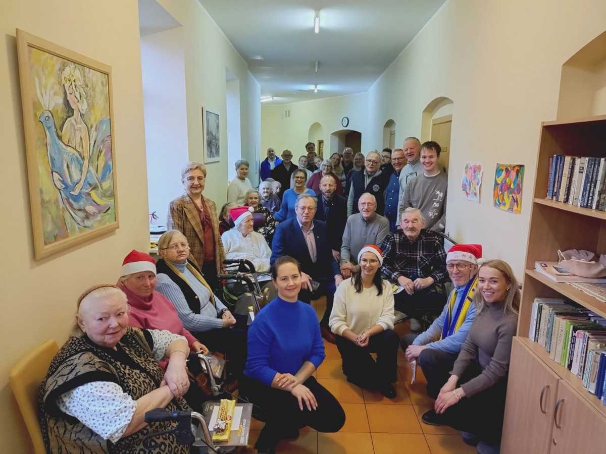 LIONS organizuojamas „Kalėdinis karavanas“ pradžiugino marijampoliečius.