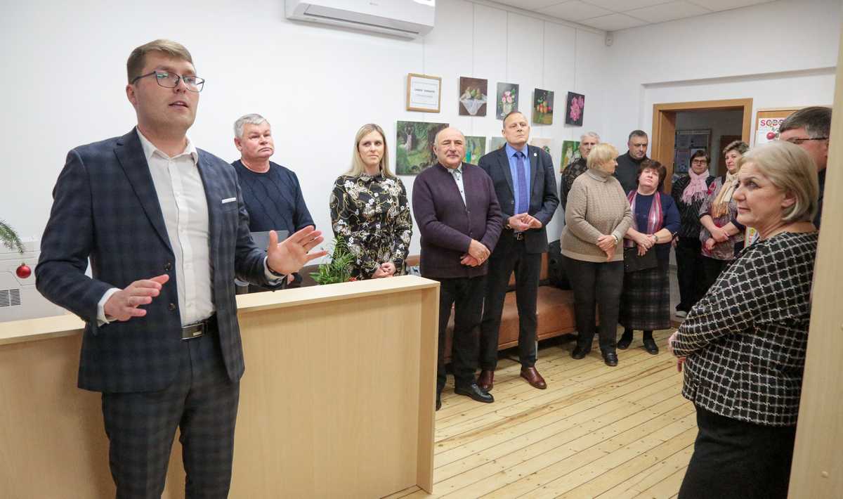 Vicemeras Artūras Visockis džiaugėsi, kad Šunskai nuolat gražėja.