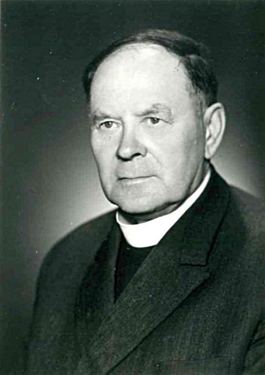 Kunigas Vaclovas Strimaitis amžininkų prisimenamas kaip istorijos žinovas, kuklus, paprastas žmogus, padedantis neturtingiesiems, besirūpinantis bažnyčia ir jos išlikimu.