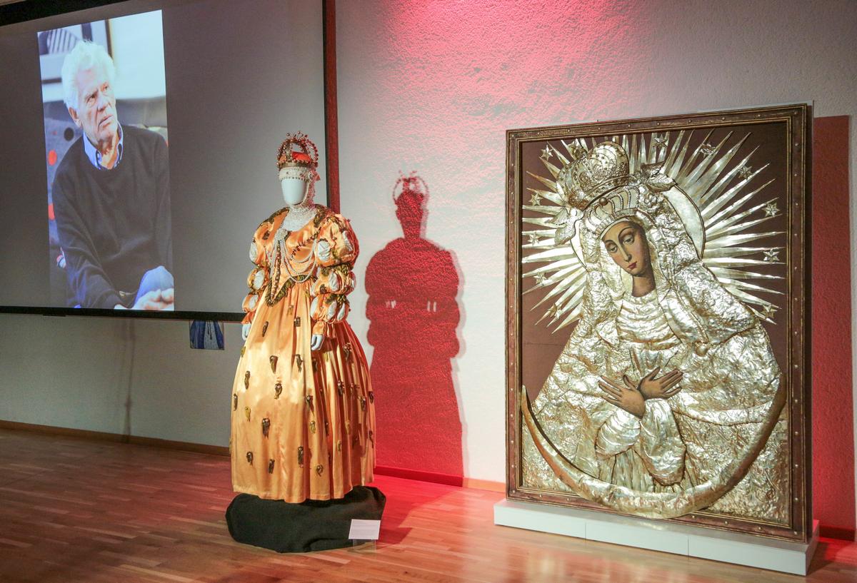 Parodoje lankytojai gali išvysti spektakliui „Barbora Radvilaitė“ sukurtą suknelę ir Marijos paveikslą, kurį tuomečiai cenzoriai uždraudė rodyti.