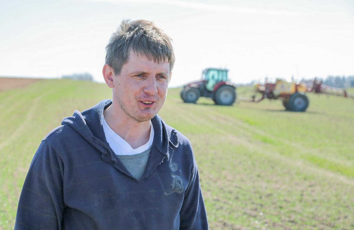 Kalvarijos savivaldybės Juodelių kaimo ūkininkas Karolis Viganauskas kadaise savo ateities su žemės ūkiu nesiejo, tačiau vėliau būtent ši sritis jam sugrąžino gyvenimo džiaugsmą.
