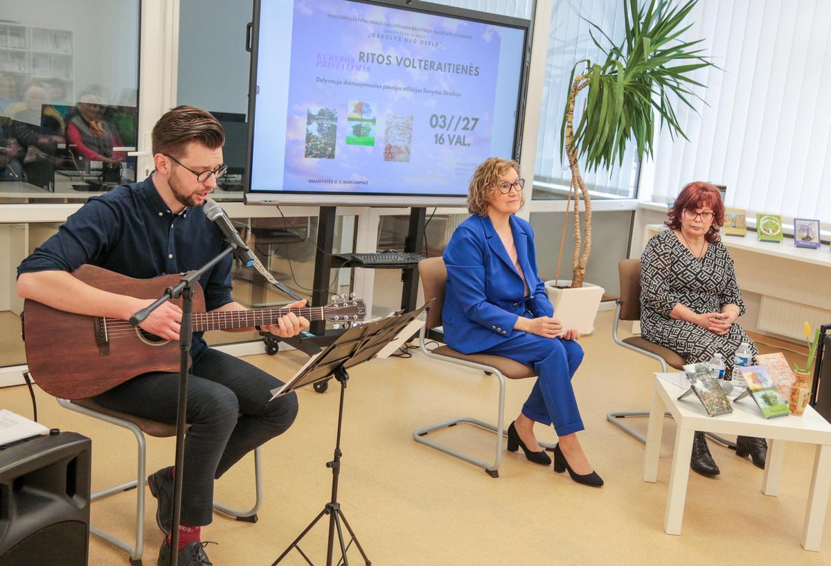 Jaukią atmosferą kūrė Rita Volteraitienė, Danutė Lukšienė ir Dovydas Stralkus. 