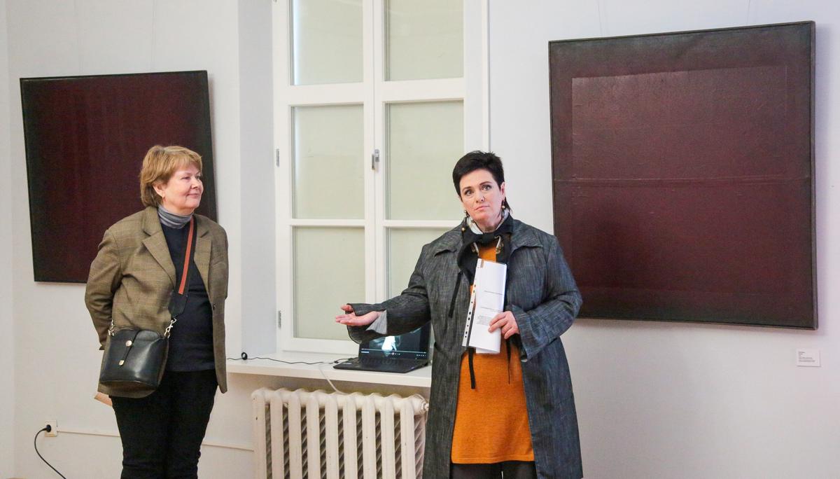 Nijolė Nevčesauskienė ir Jolita Bičkienė akcentavo Kazės Zimblytės nepritapimą prie sovietinės. 