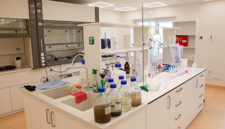 Nacionalinis akreditacijos biuras patvirtino UAB „Sūduvos vandenys“ laboratorijos skyriaus atitiktį tarptautiniam LST EN ISO/IEC 17025:2018 standartui.