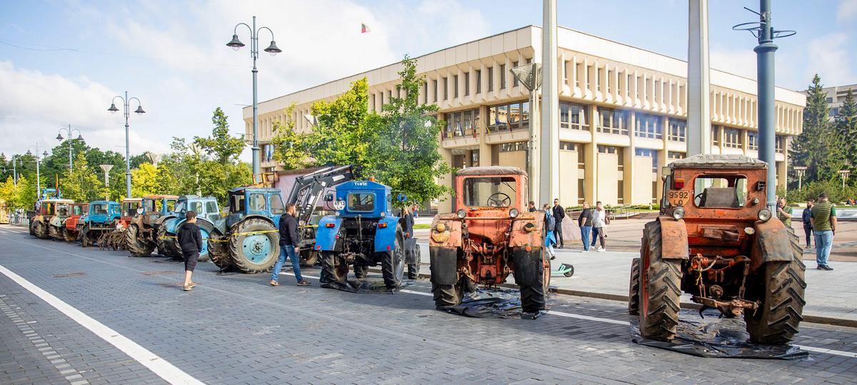 Protestuojantiems ūkininkams Seimas padarė išimtį – jiems bus taikomi du – 15 proc. ir 20 proc. – GPM tarifai.