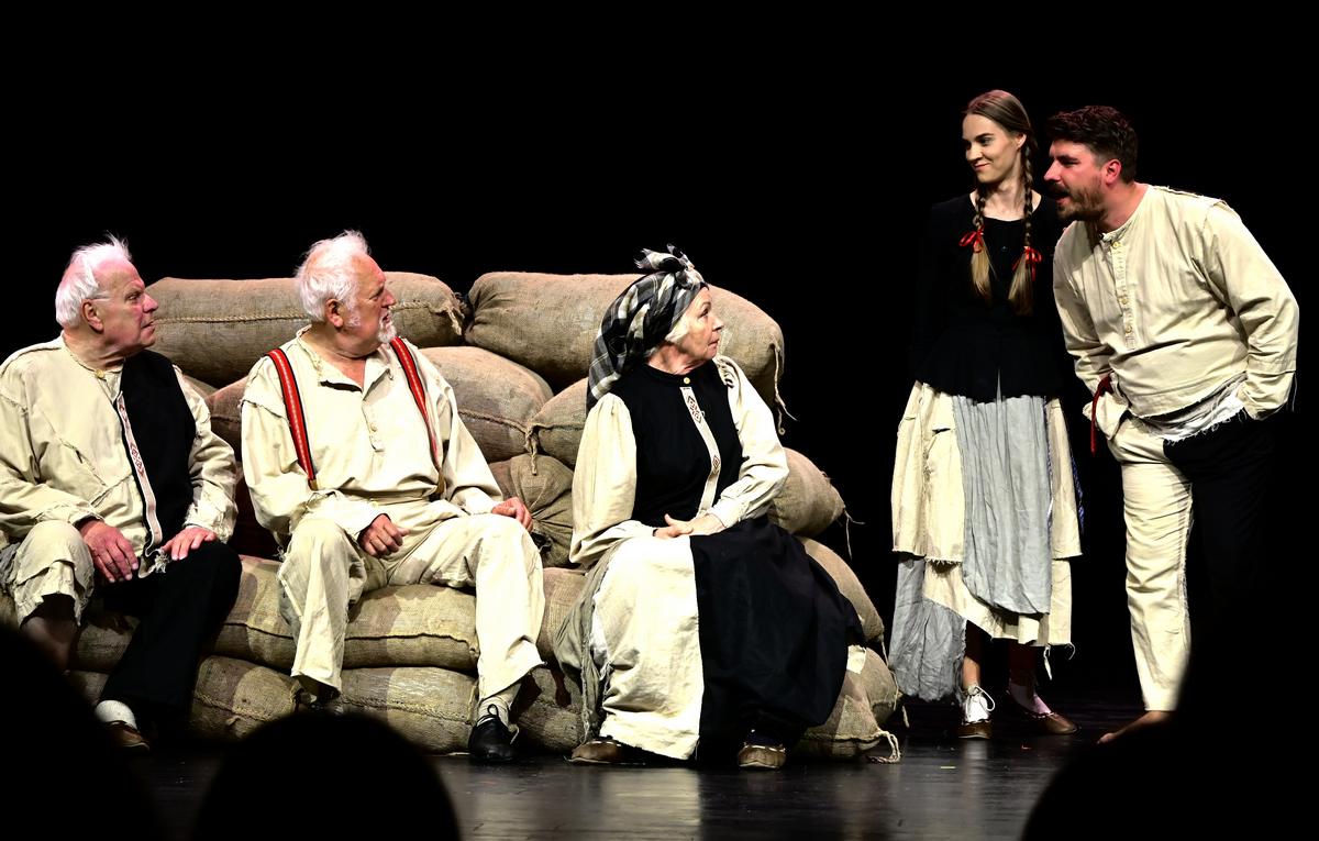 Ir šykštumas, ir godumas, ir gudrumas pynėsi į linksmą siužetą.