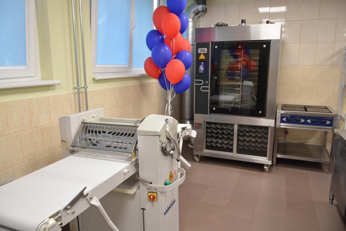 Konditerijos mokomoji laboratorija paruošta pasitikti mokinius, sugrįžusius iš vasaros atostogų.