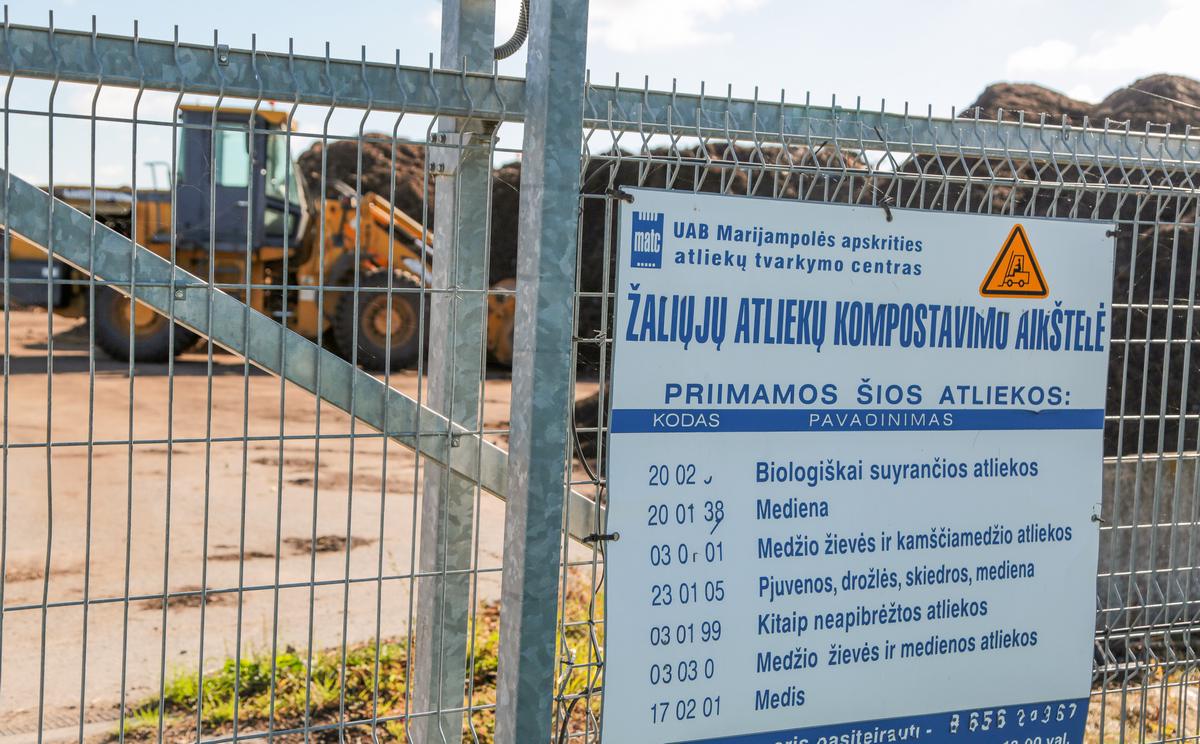 Į žaliųjų atliekų kompostavimo aikšteles šiukšles gyventojai gali atvežti nemokamai.
